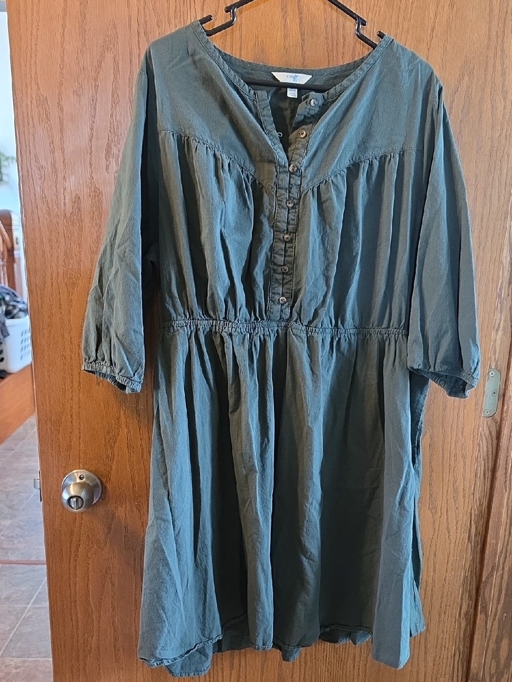 Casual Olive Green Long Sleeve Midi Dress